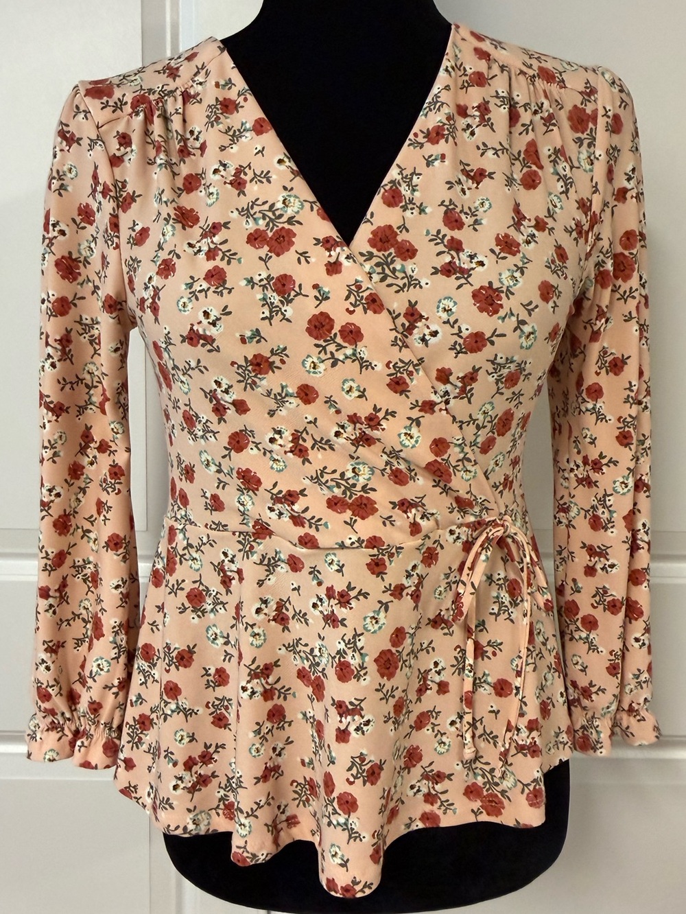 Monteau Los Angeles Floral Faux Wrap Top